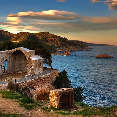 Lets Holidays Palmera Iii Тоса-де-Мар