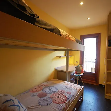 Lets Holidays Centric With Pool In Tossa Apartment *