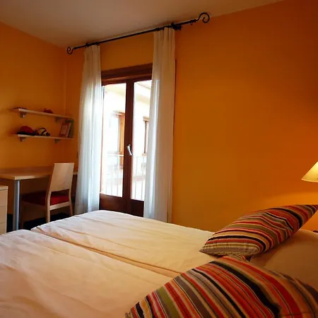 Lets Holidays Centric With Pool In Tossa Апартаменти