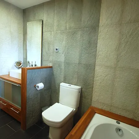 Lets Holidays Centric With Pool In Tossa Apartment