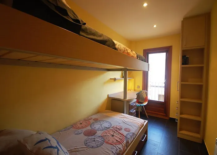 Lets Holidays Centric With Pool In Tossa 아파트 *